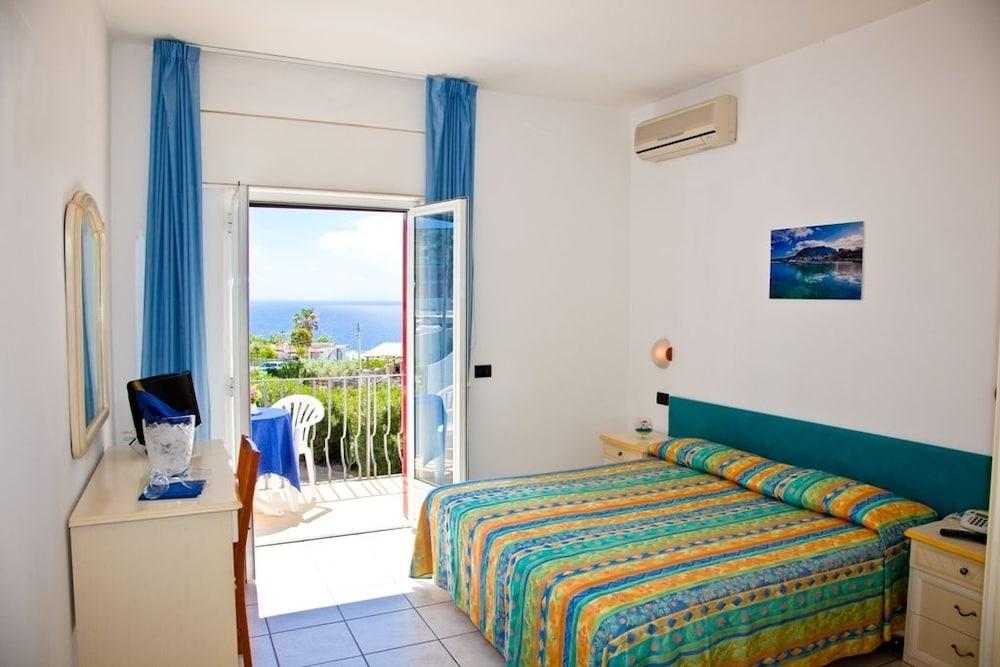Hotel Costa Citara Форио Экстерьер фото